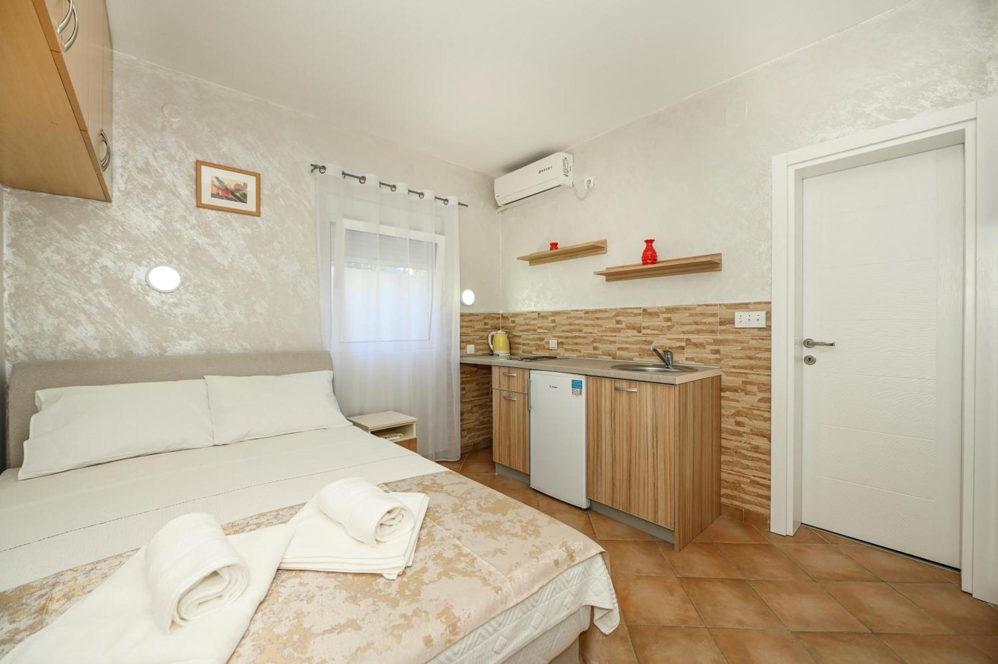 Lux Rajovic Apartament