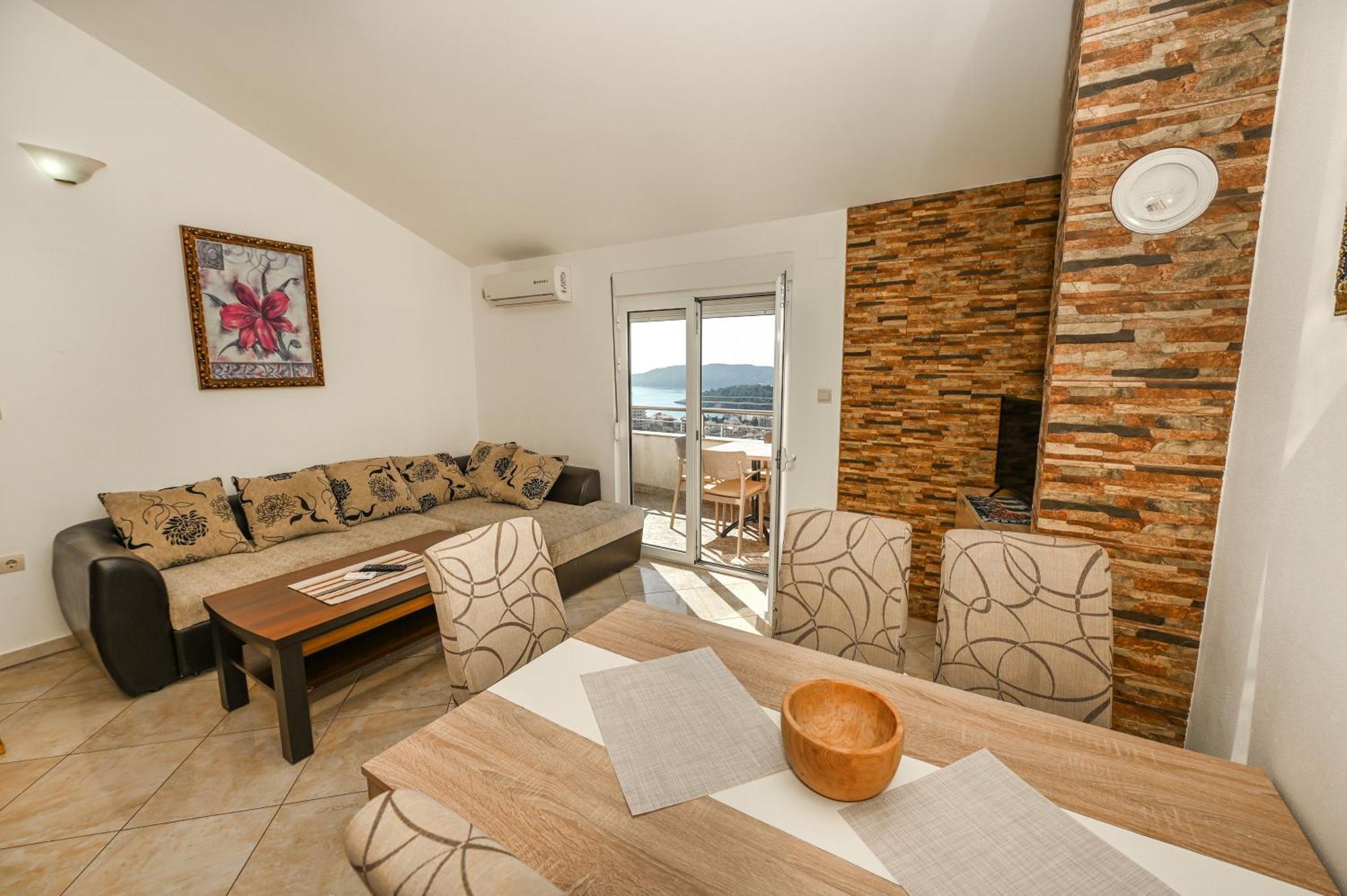 Lux Rajovic Apartament