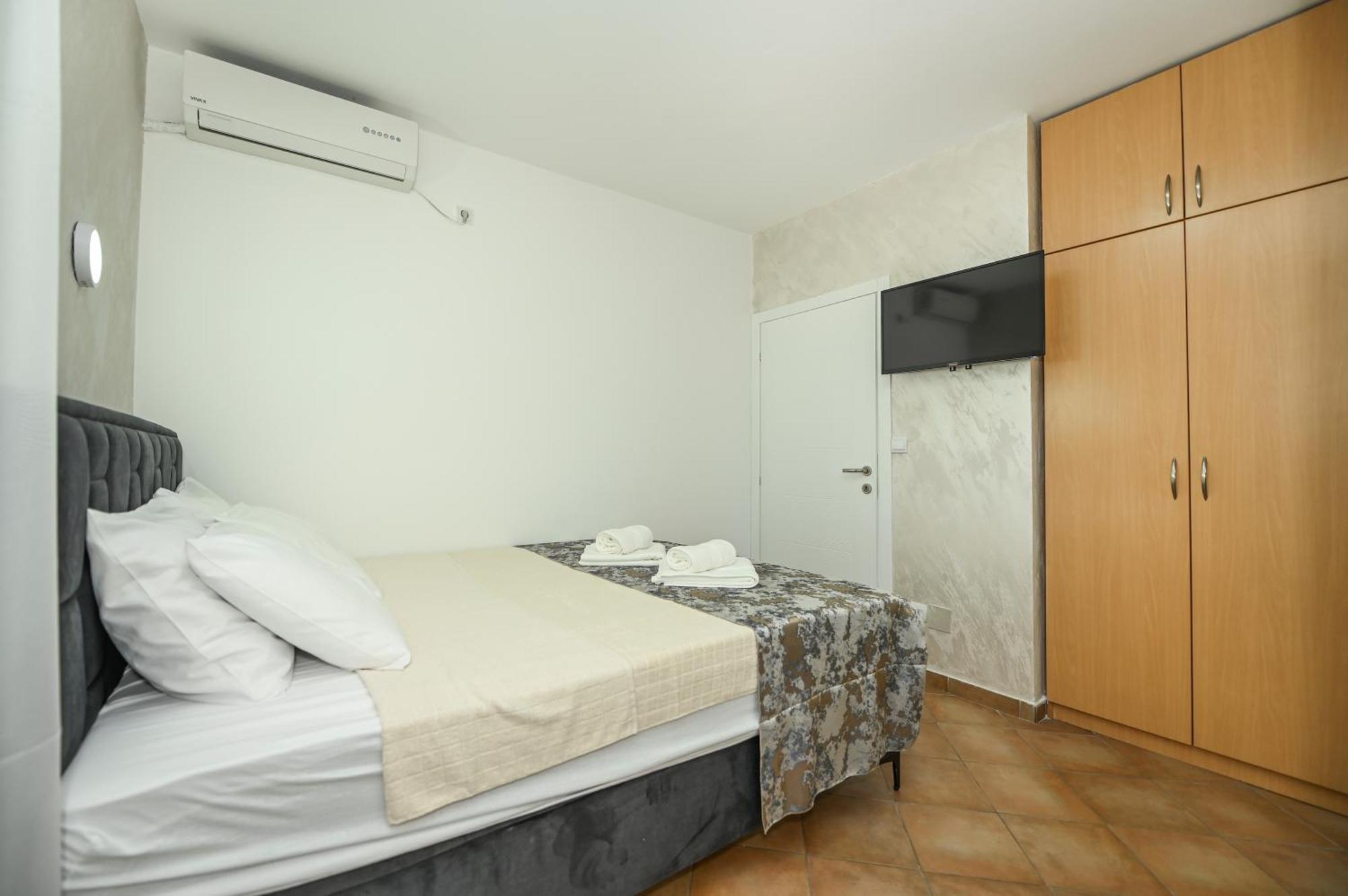 Lux Rajovic Apartment *