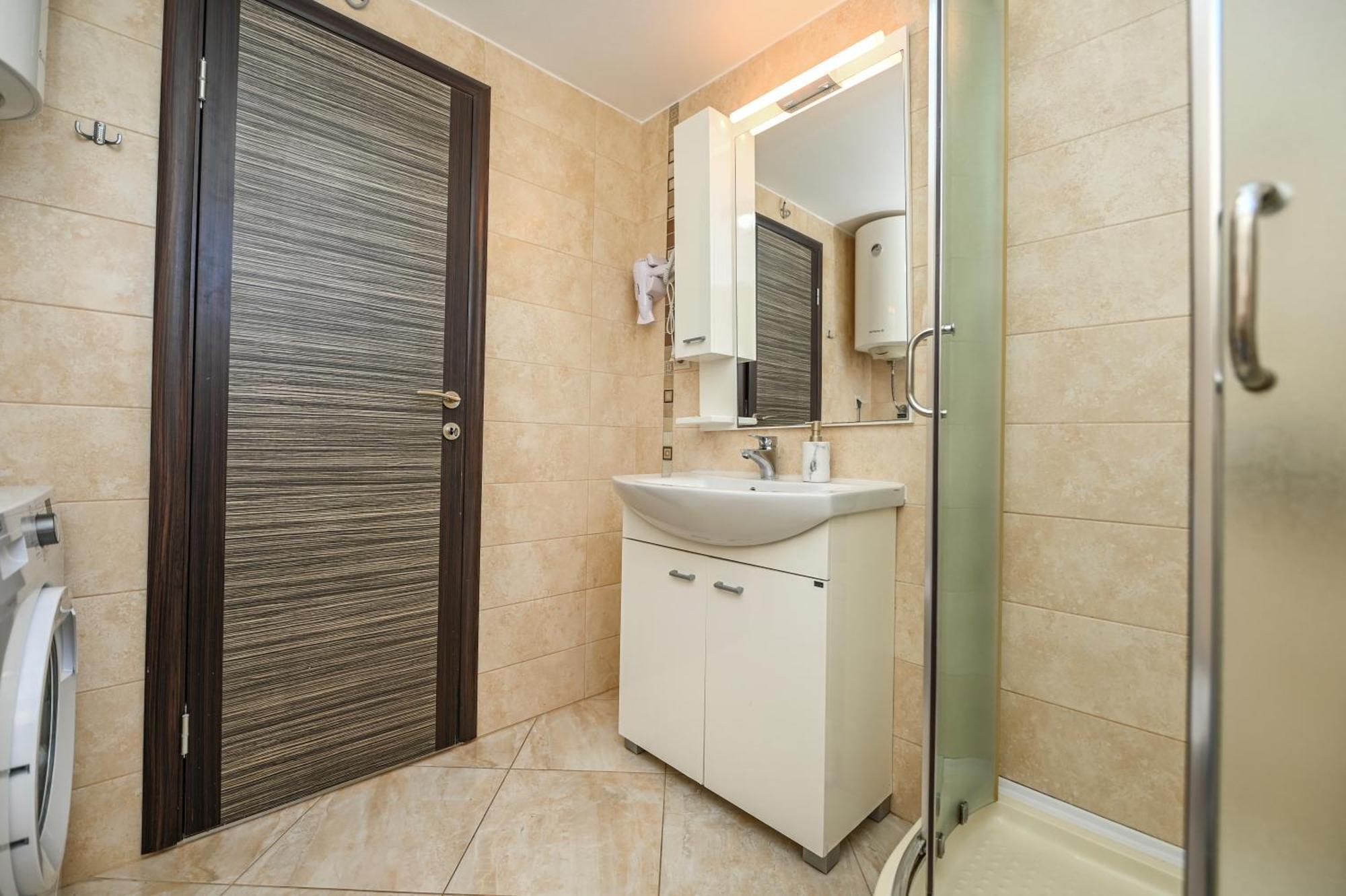 Lux Rajovic Apartment Budva