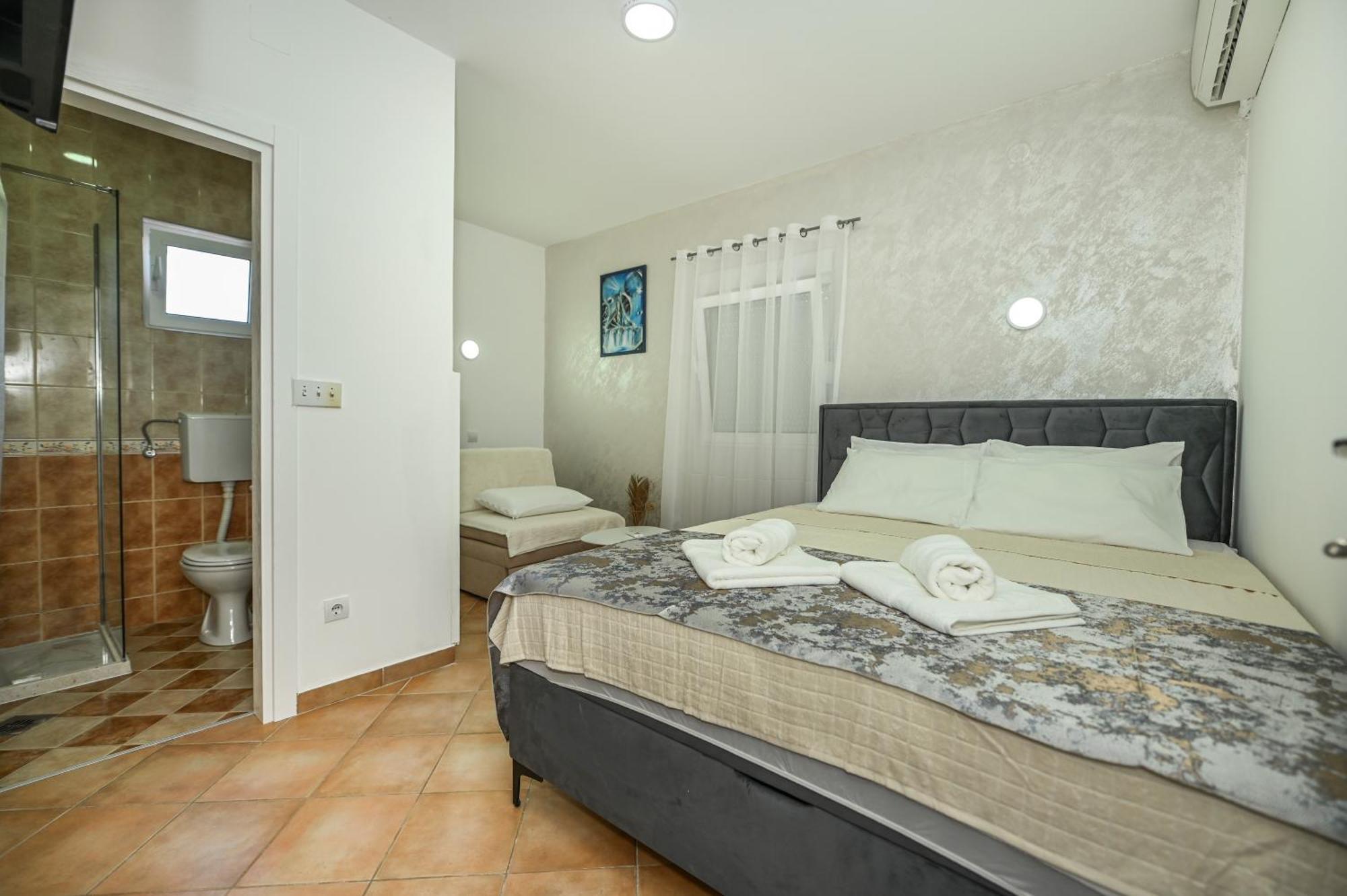 Lux Rajovic Budva